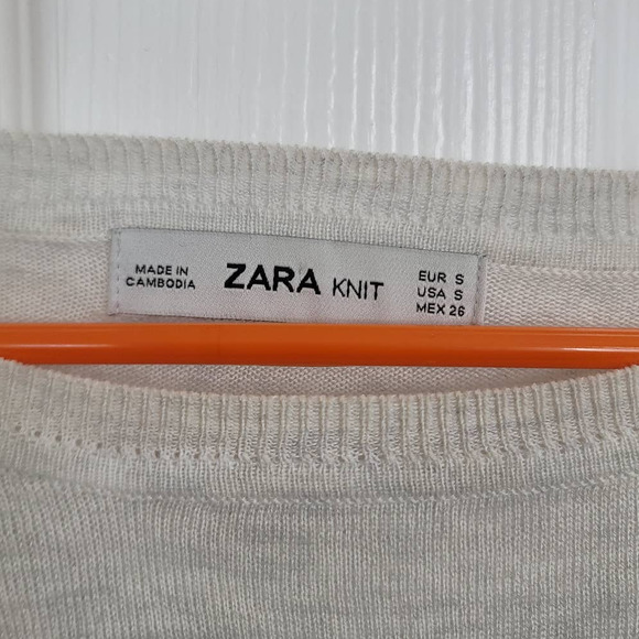 ZARA Knit Cream Super Soft Thin Lightweight Sweater Size SMALL - Picture 3 of 5
